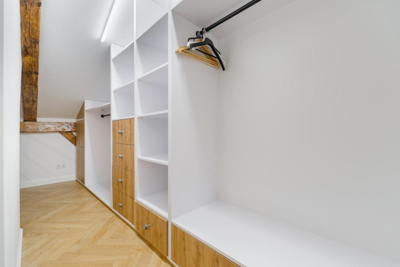 Lumina 2-Level Apartment With Balcony Łódź Buitenkant foto
